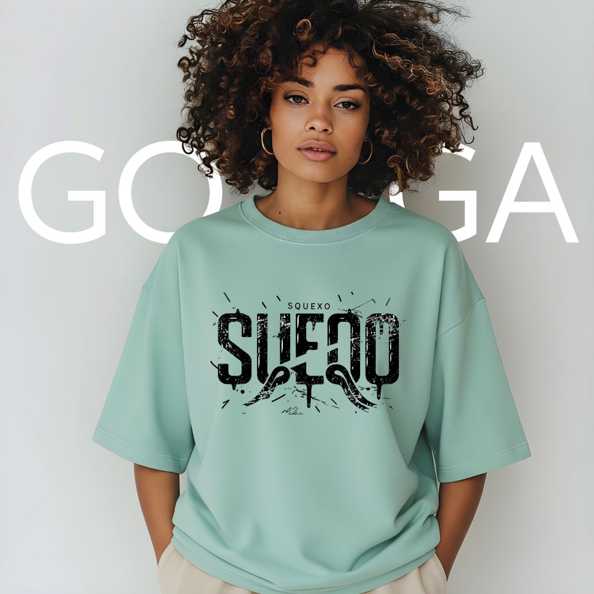 Women's oversized t-shirt