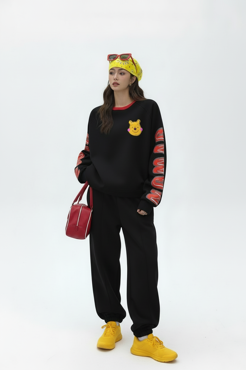 Winnie the Pooh Oversized Sweatshirt - Black